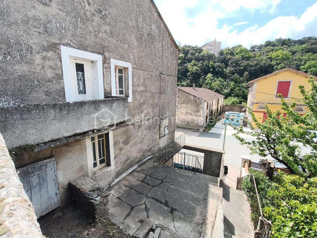 Maison à SAINT-PONS-DE-THOMIERES