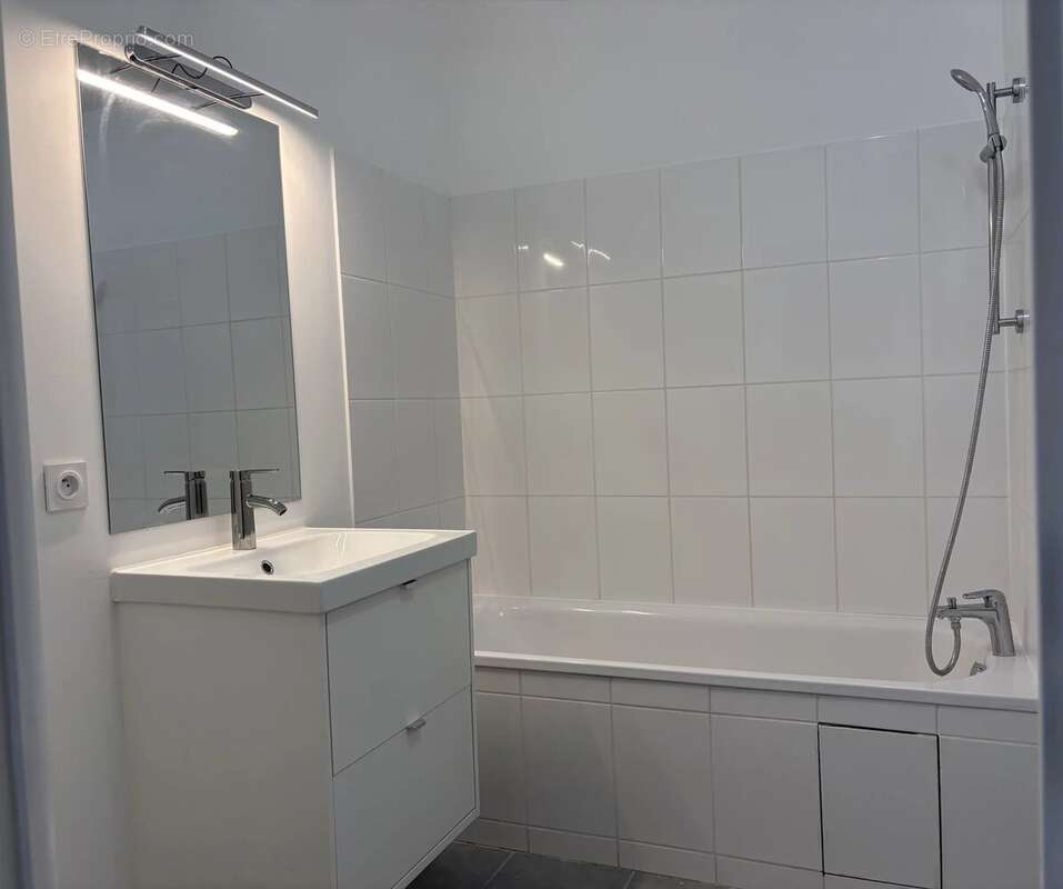 Appartement à SERRIS