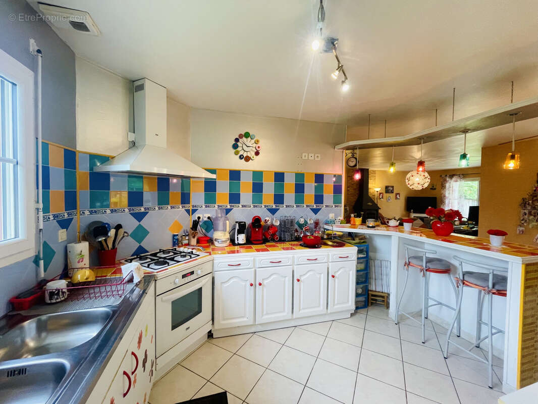 Maison à SAINT-DENIS-DE-PILE