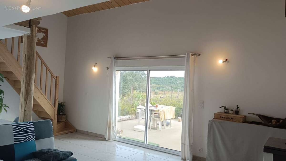Maison 275 m² à Saint-Pargoire  - photo 7