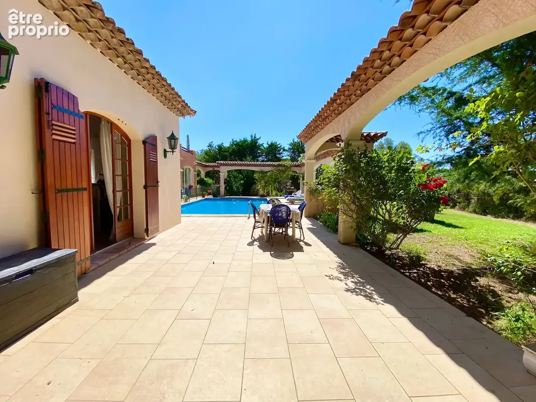 Balaruc-le-vieux, mas provençale avec piscine - photo 4