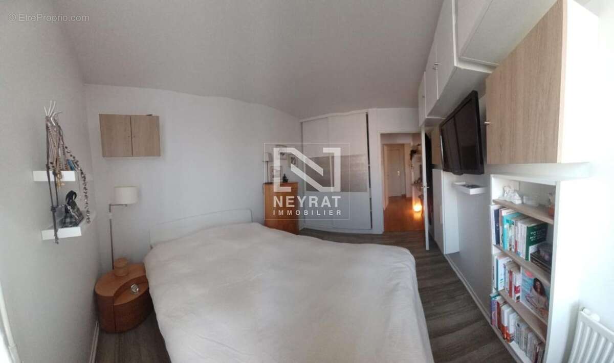 Appartement à EMERAINVILLE