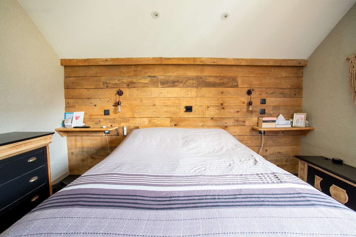 Autre à SAINT-ALBAN-LEYSSE