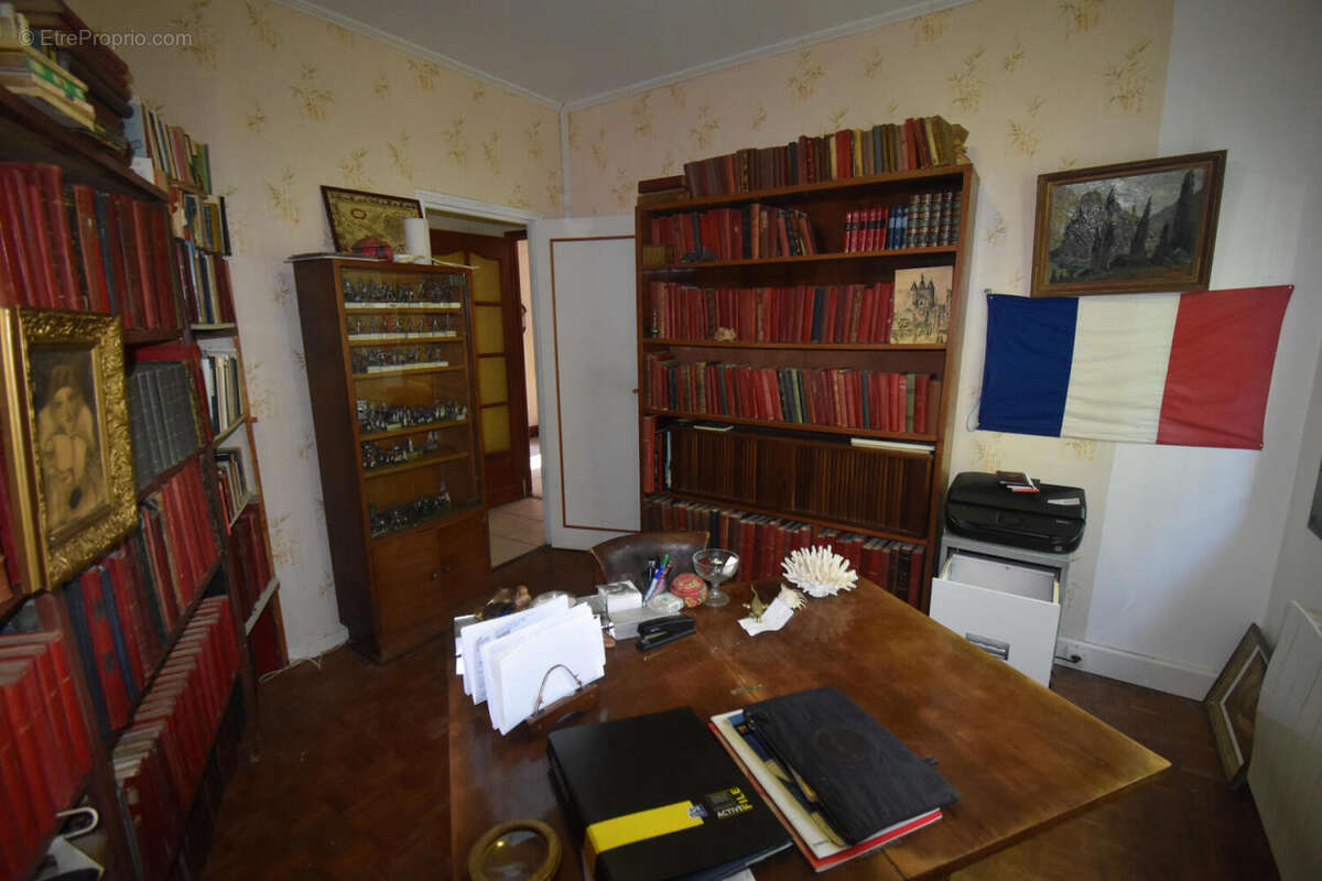 DSC_0047 - Maison à ROULLET-SAINT-ESTEPHE