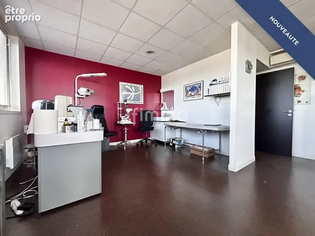 Bureaux 100m2 , gare de Bondy, 2e Étage, Ascenseur - photo 5