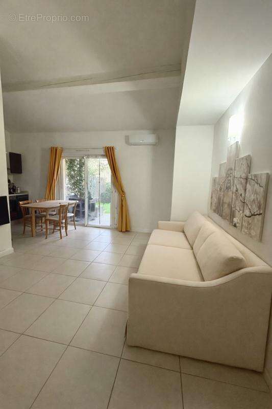 Maison à LANCON-PROVENCE
