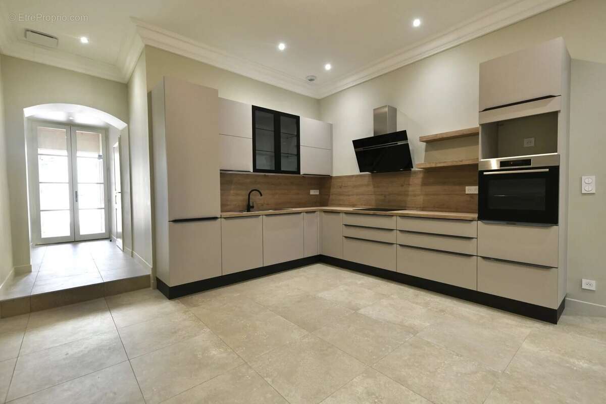 Appartement à UZES