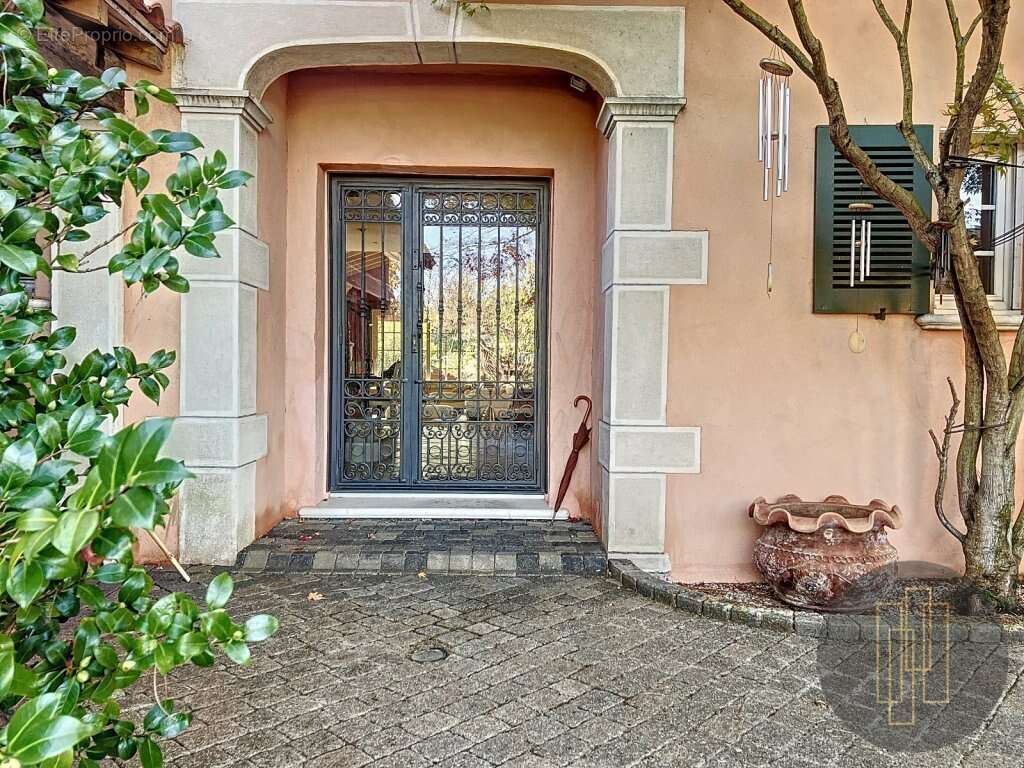 Maison à VILLEFRANCHE-SUR-SAONE