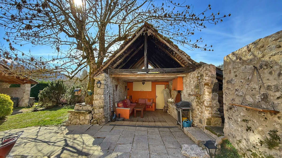 Maison à SAINT-AUPRE