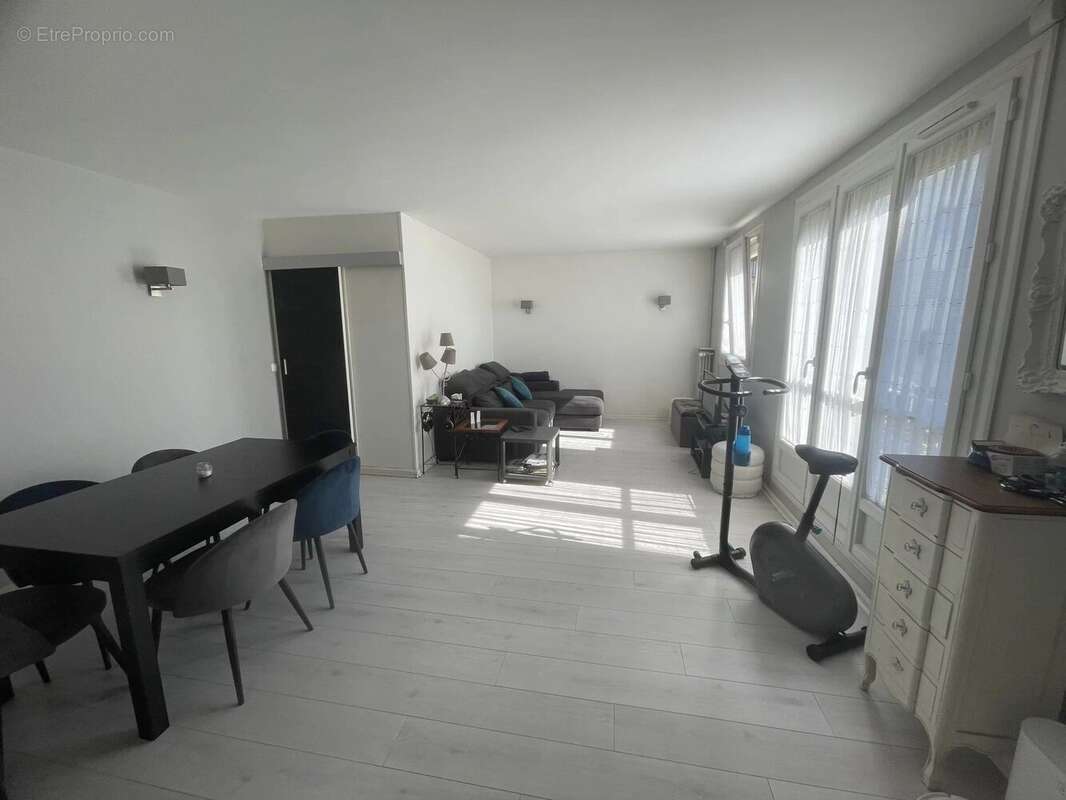 Vente Appartement Colombes(92700) 318 000ï¿œ - photo 2