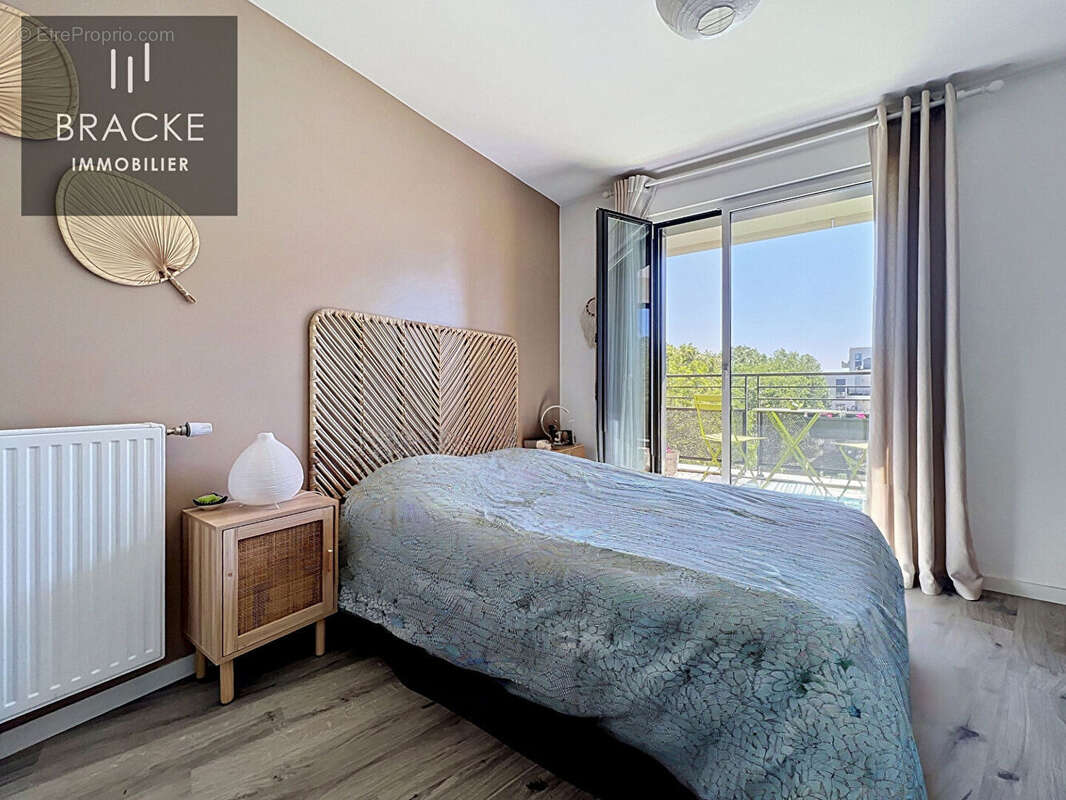 Appartement à COLOMBES