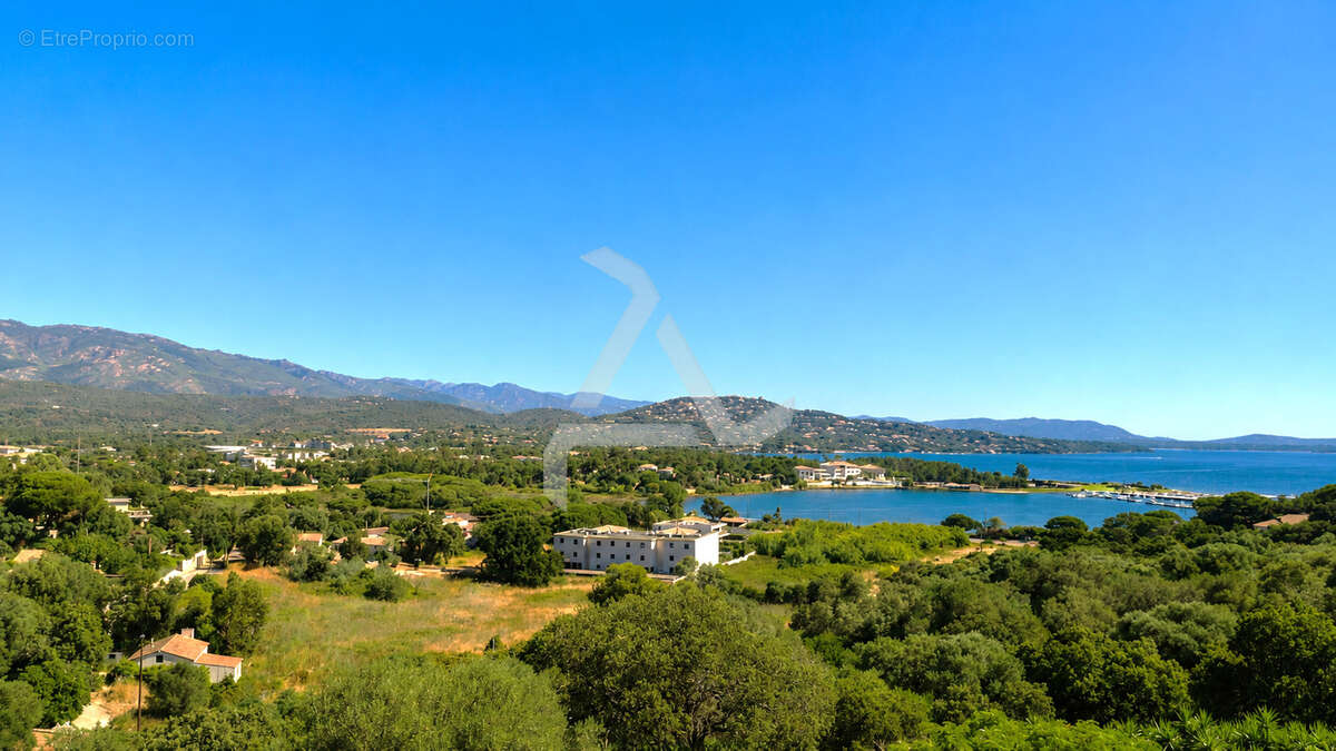 Villa méditéranéenne t8 comprenant 2 appartements située dans un secteur privilégié avec vue sur le golfe - photo 3