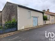 Photo 1 - Parking à SAINT-SECONDIN