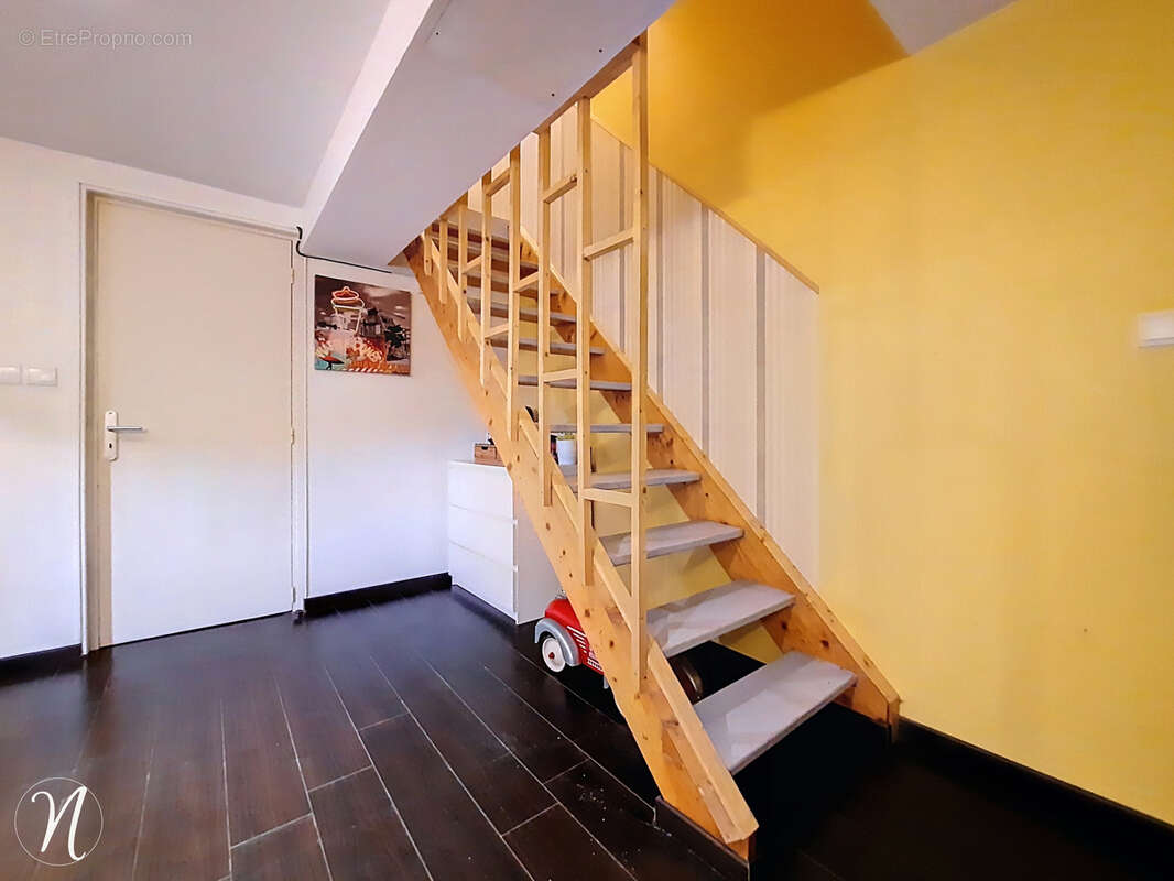 Maison à COMMUNAY
