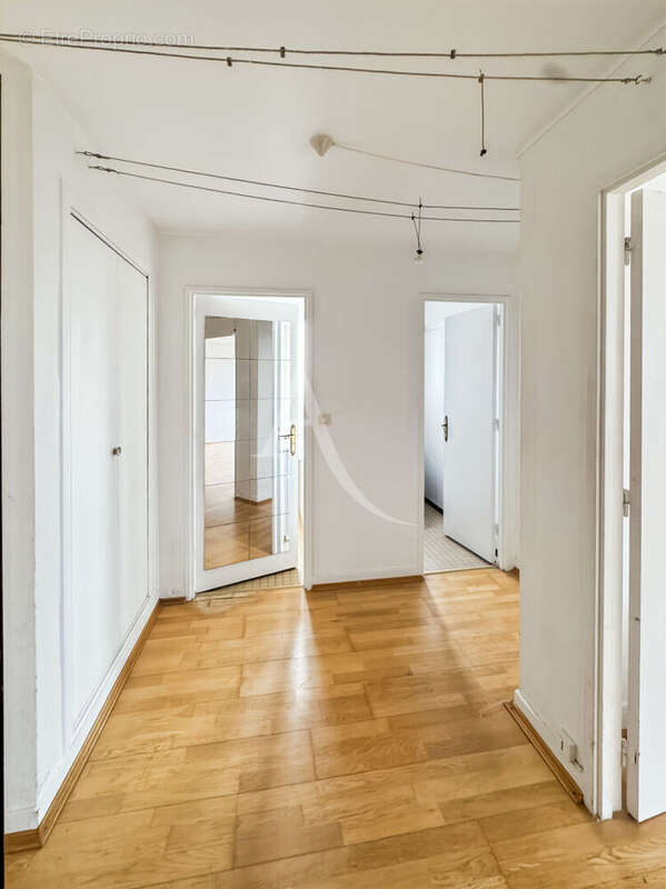 Appartement à ROSNY-SOUS-BOIS