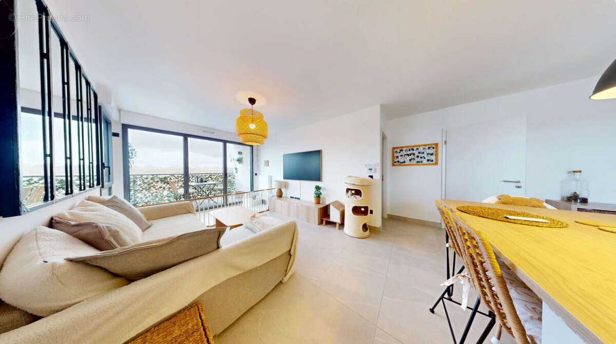 Appartement à ROISSY-EN-BRIE