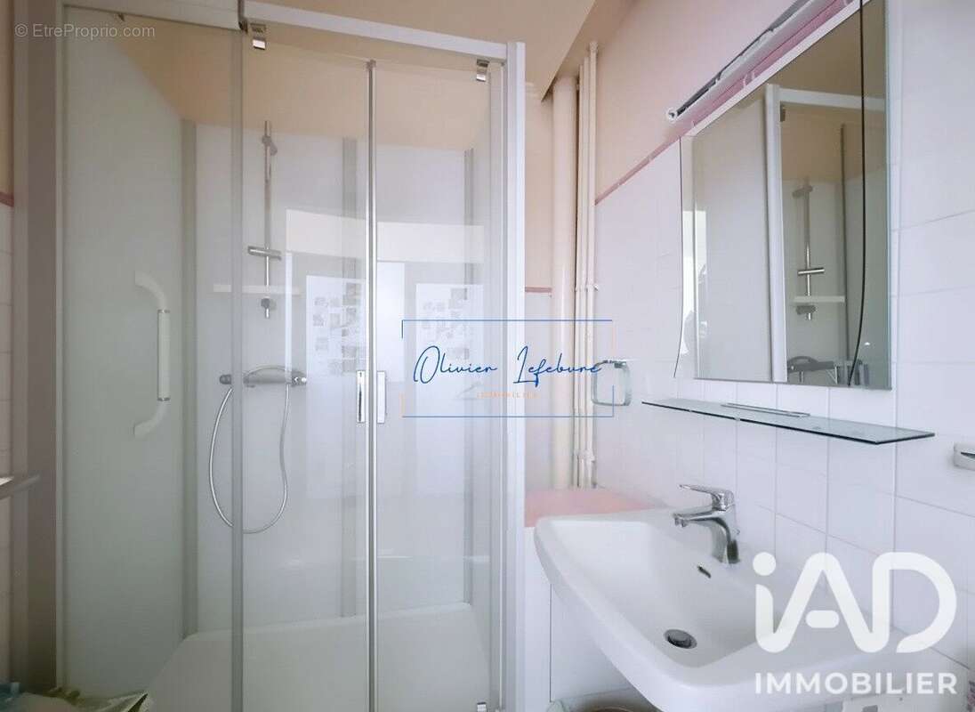 Appartement 49 m² à Eaubonne  - photo 8