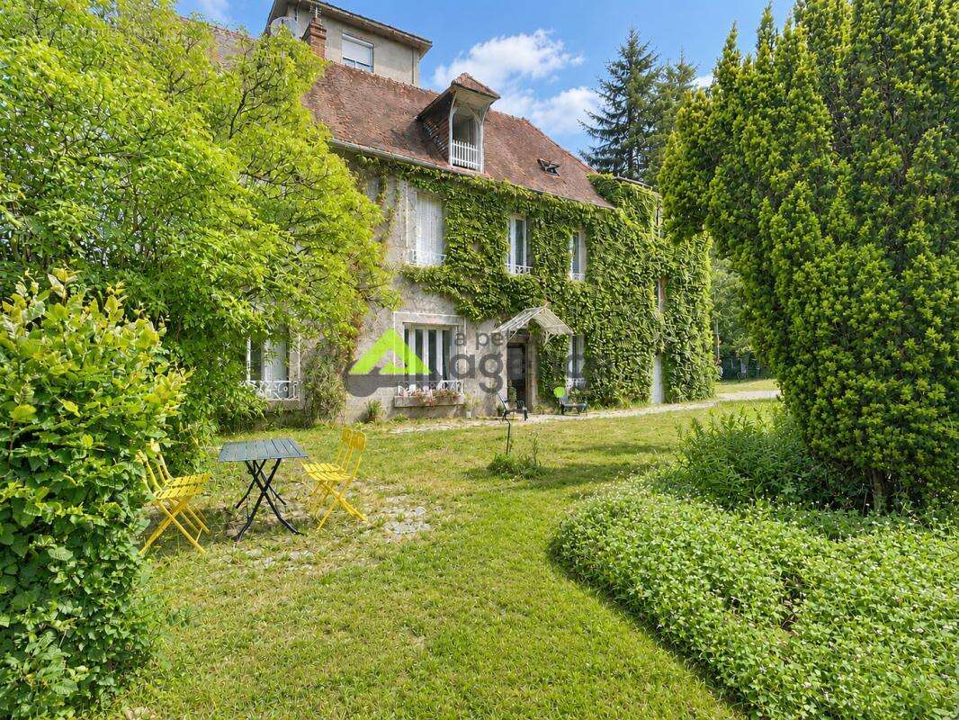 Maison à AUBUSSON