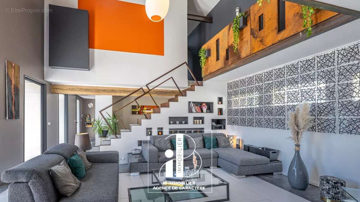 Maison à MORET-SUR-LOING