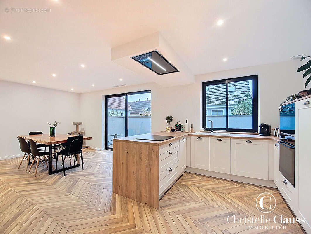 Maison à OBERHOFFEN-SUR-MODER