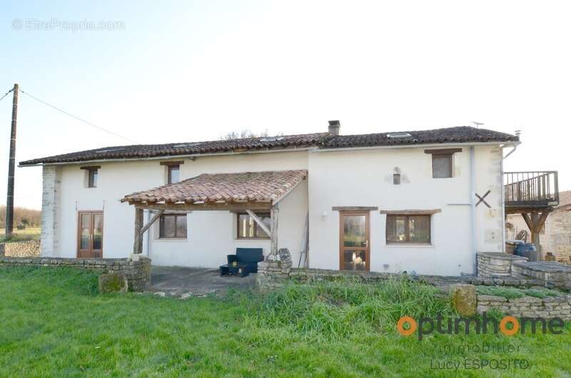 Maison à MAUPREVOIR