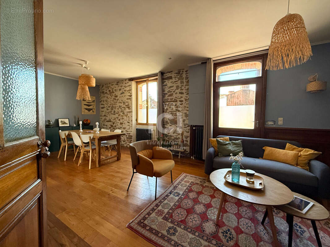 Maison à FROSSAY