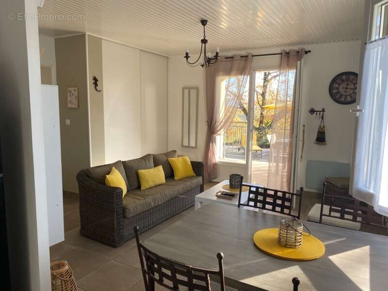 Maison à SAINT-ALBAN-AURIOLLES