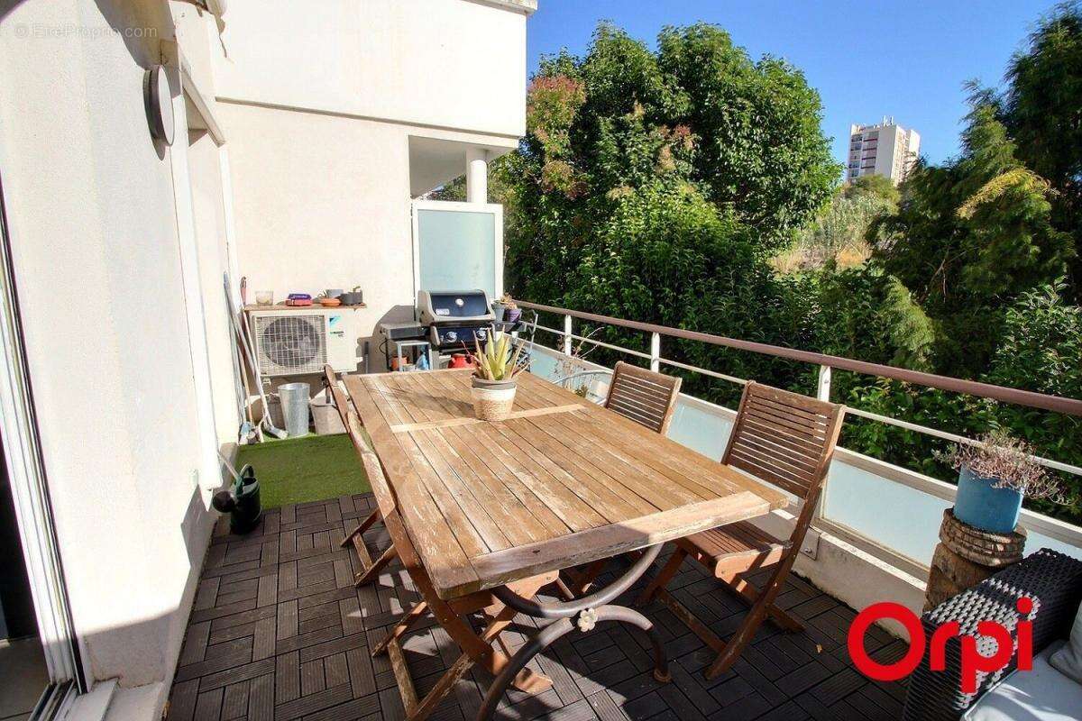 Appartement à MARSEILLE-14E