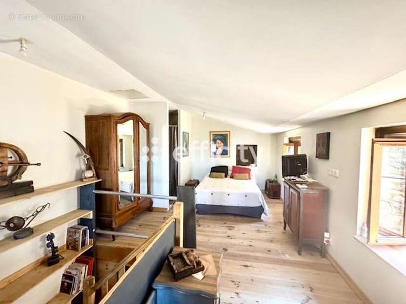 Maison à THIERS