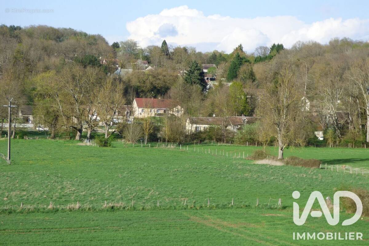 Photo 1 - Terrain à NANTEAU-SUR-LUNAIN