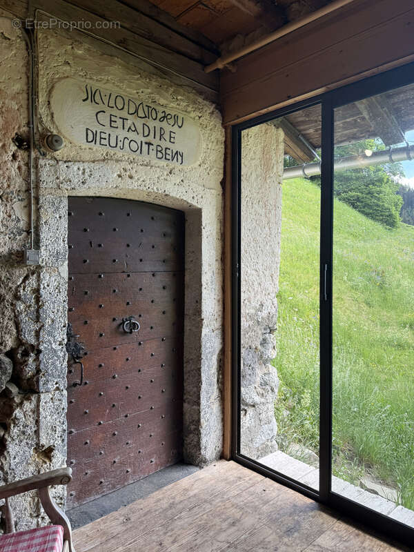 Maison à HAUTELUCE