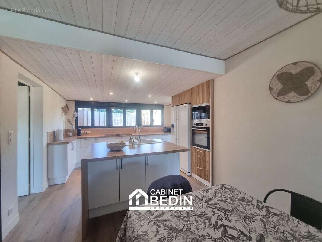 Maison à GUJAN-MESTRAS