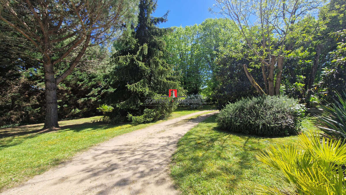 Maison à SAINT-ANDRE-DE-CUBZAC