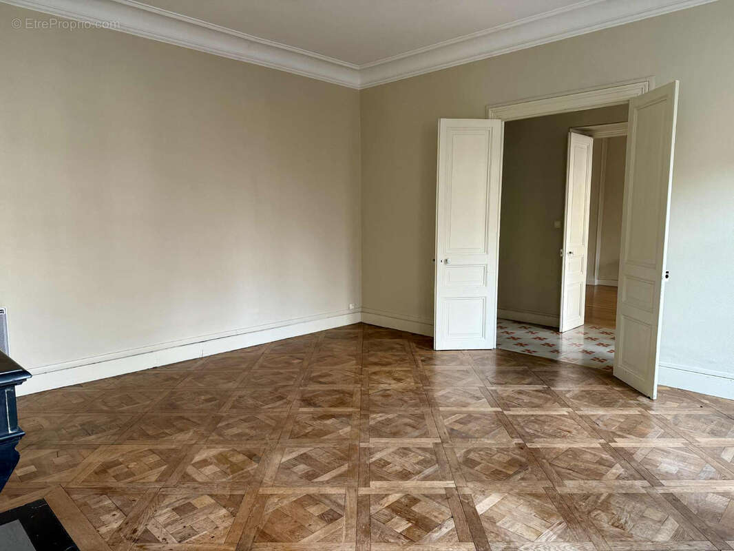 Appartement à CARCASSONNE