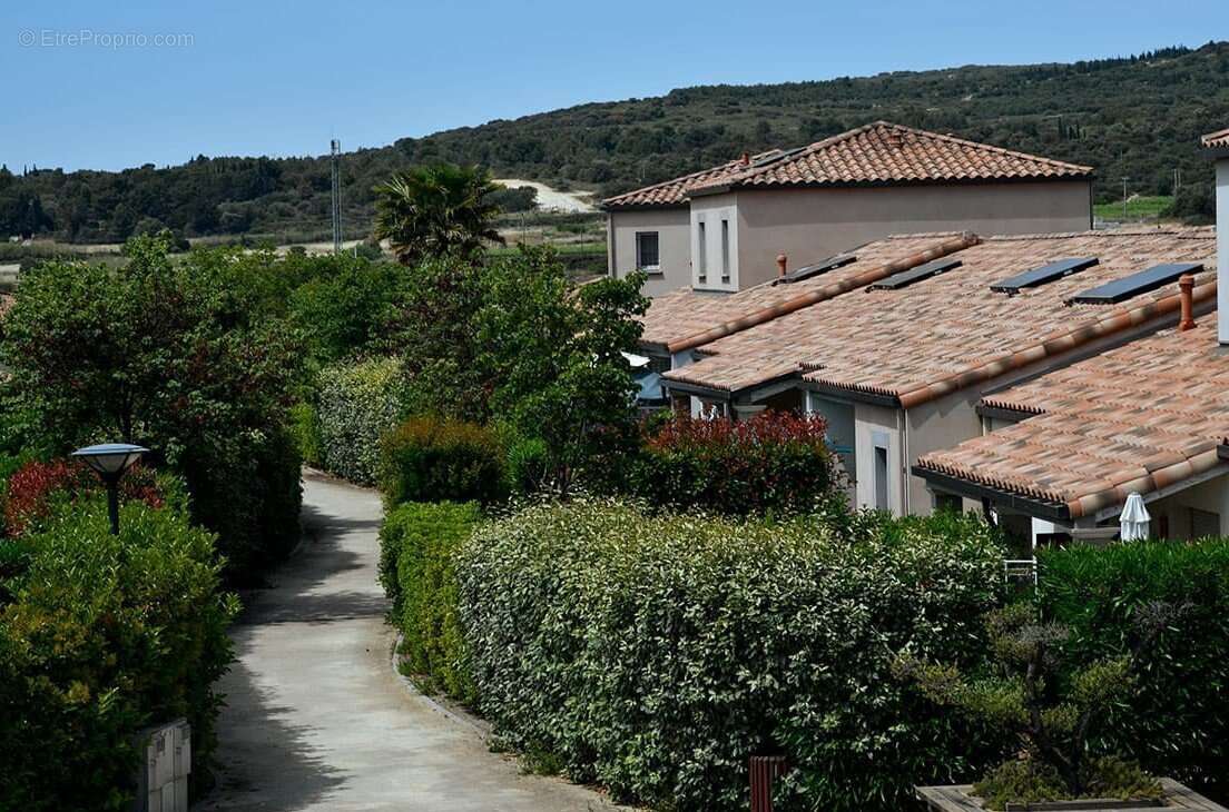 INVESTISSEMENT LOCATIF  POUSSAN  Résidence Seniors Le Domaine de Maleska - 5,32 % de rentabilité - photo 13