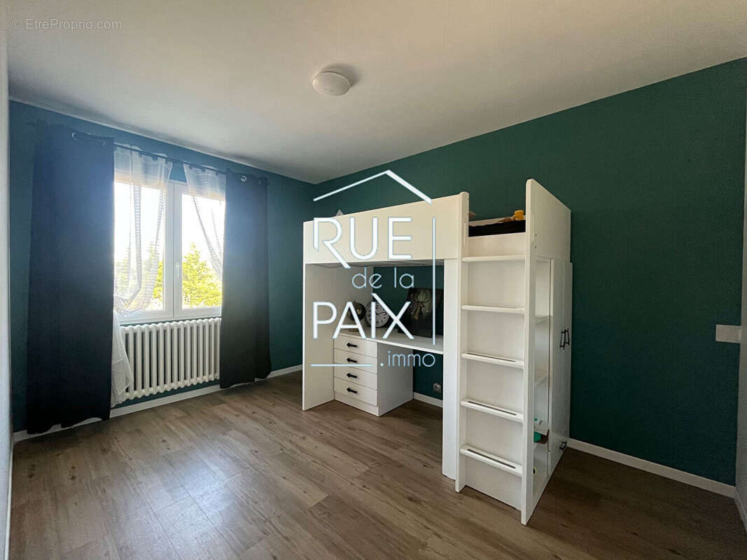 Maison à LA FERRIERE-EN-PARTHENAY