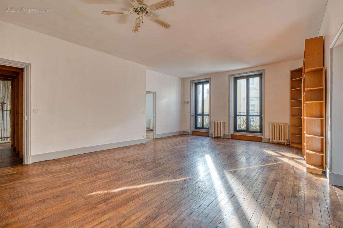 Appartement à LES SABLES-D'OLONNE