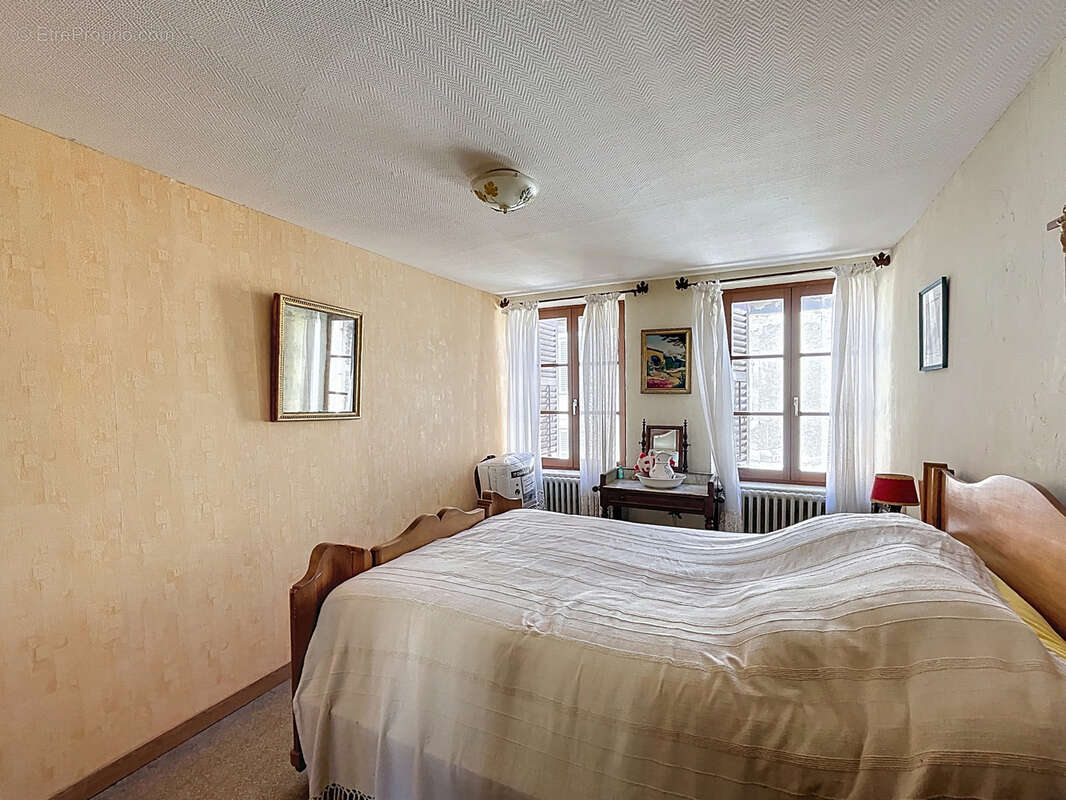 Maison à MONTIERS-SUR-SAULX