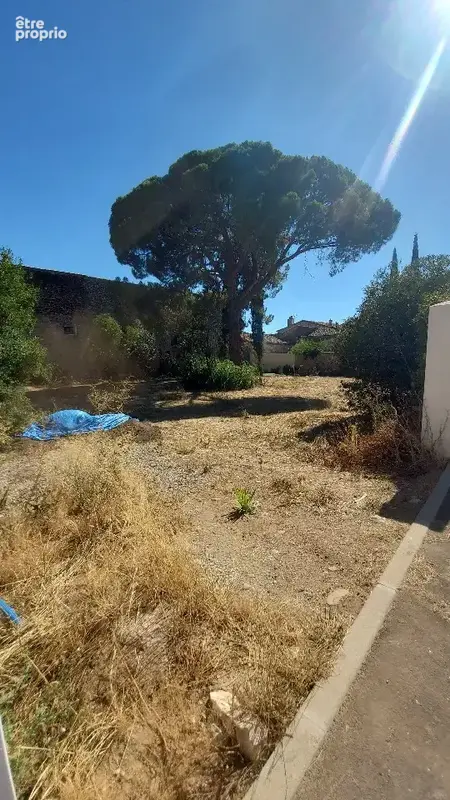 Terrain à POMEROLS
