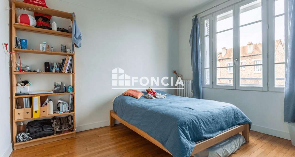 Maison à L'HAY-LES-ROSES