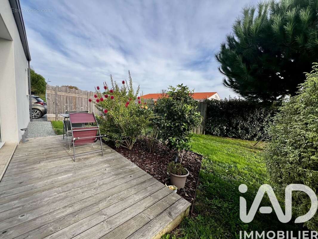 Photo 2 - Maison à GEAY