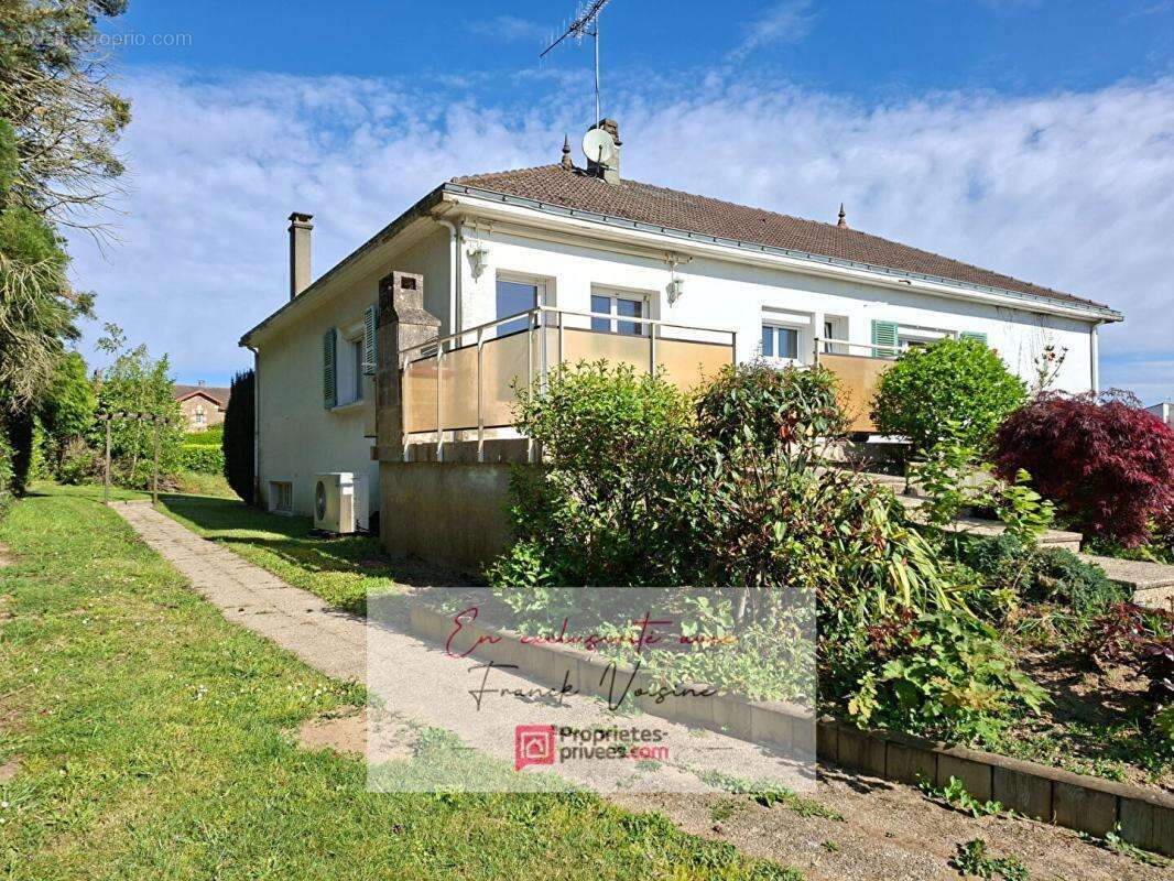 A VENDRE en exclusivité au Boupère, Maison de 190 m2 avec 4 chambres et 1 appartement sur un terrain de 1047 m2 env - photo 17