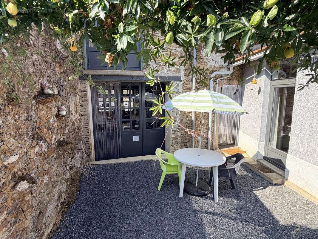 Quatre chambres, grande maison familiale, très bien rénovée - photo 16