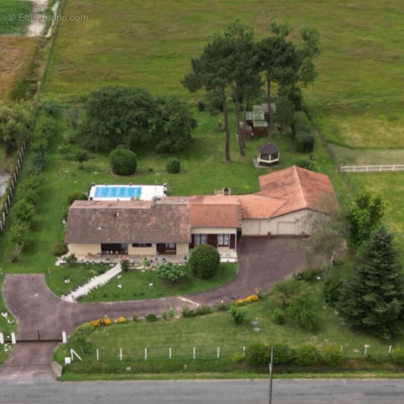 Maison à LA REOLE
