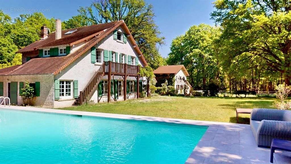 Maison à RAMBOUILLET