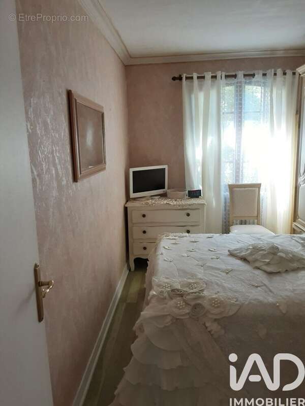 Photo 8 - Maison à ENSUES-LA-REDONNE