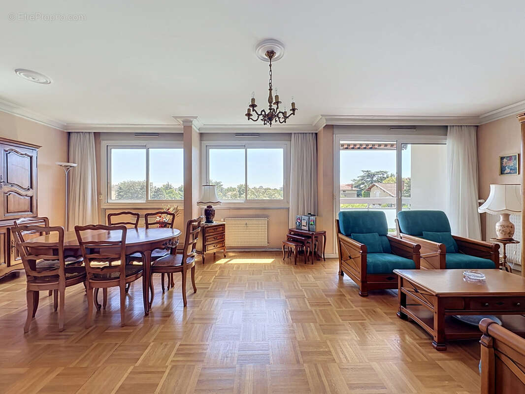 Appartement à LYON-5E