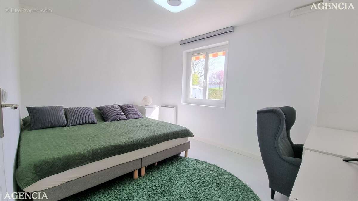 Maison à PONTAULT-COMBAULT