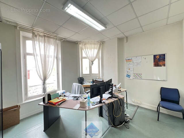 IMMEUBLE de 600m2 Abbeville centre - photo 5