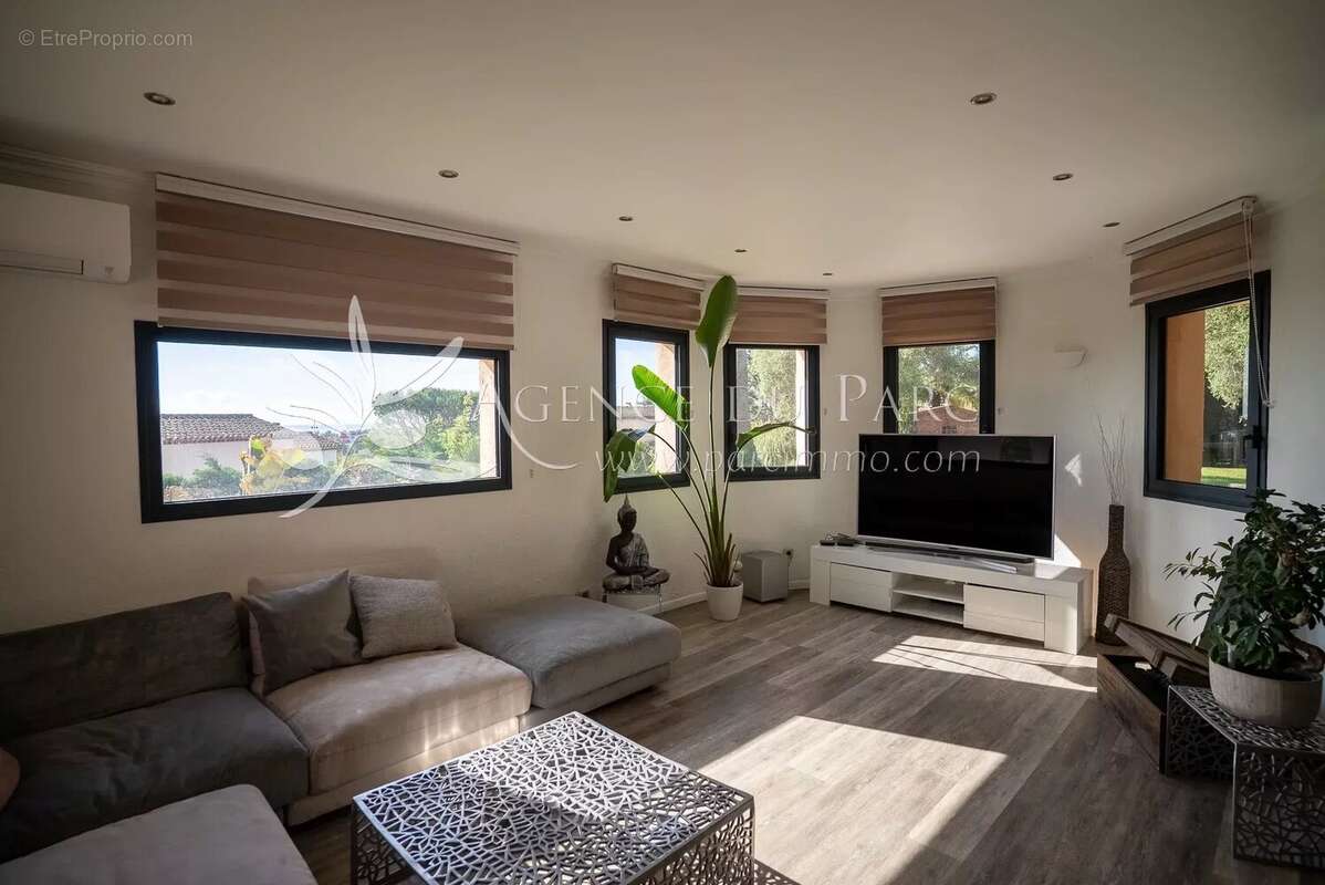 Sublime Villa individuelle 354m2  vue mer - photo 8